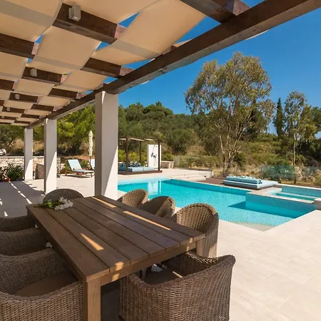 فيلة Porto Vasilikos