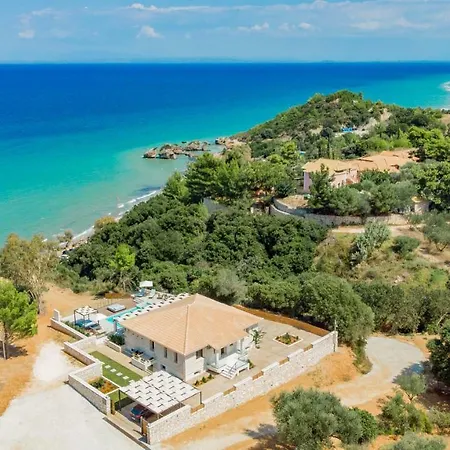 فيلة Porto Vasilikos Xirokástellon